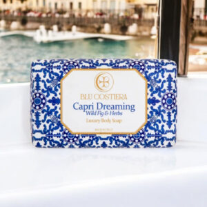 Seife aus Italien Capri Dreaming in blau weissem Papier verpackt